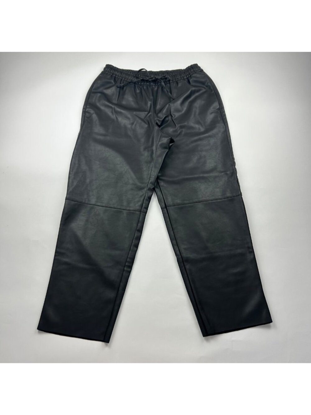 PETITE Old Navy Black Faux Leather Billie Straight Pull On Pant MP